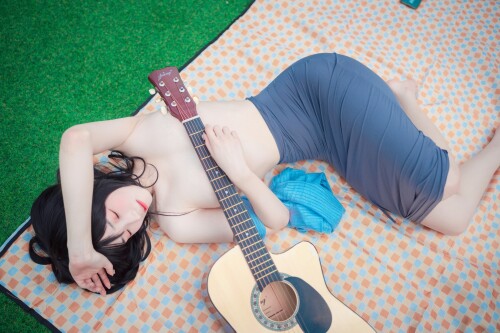 BamBi--iila-illa-Guitar-Sexy-Girl-Anime-Cosplay---121.jpg