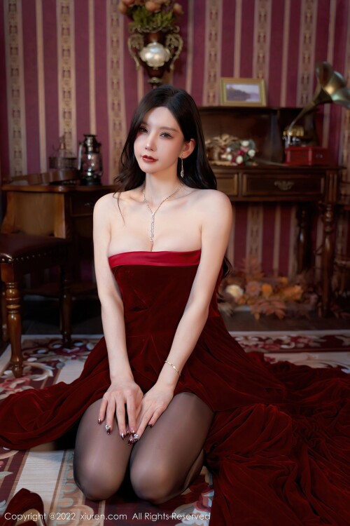 Zhou-Yuxi-Sandydummy-Long-Dress-Black-Silk-Lengyan-Travel-Shoot-Sexy-Asian-Girl---56.jpg